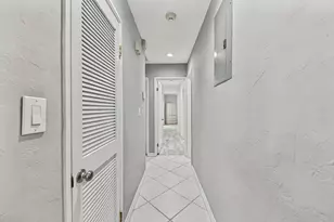 800 SW 19th St, Fort Lauderdale, FL 33315 - Photo 20