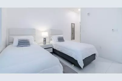 8045 NW 104th Avenue #Unit 7, Doral, FL 33178 - Photo 20