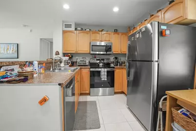 3231 Vassallo Avenue, Palm Springs, FL 33461 - Photo 4