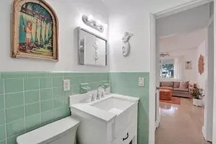 180 NW 48th Ct, Oakland Park, FL 33309 - Photo 18