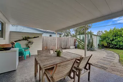 180 NW 48th Court, Oakland Park, FL 33309 - Photo 8
