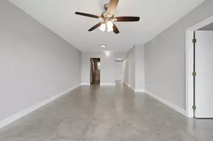 7980 N French Dr, Pembroke Pines, FL 33024 - Photo 8