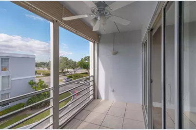 7980 N French Drive #Unit 3-305, Pembroke Pines, FL 33024 - Photo 12