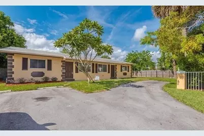 2061 NE 25th Avenue #A, Pompano Beach, FL 33062 - Photo 1