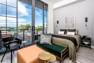 240 NW 25th St, Miami, FL 33127 - Photo 2