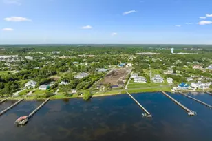 13225 N Indian River Dr, Sebastian, FL 32958 - Photo 12