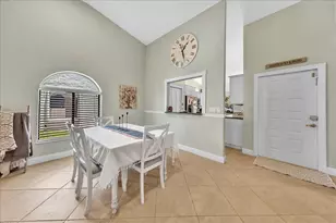 10003 NW 83rd St, Tamarac, FL 33321 - Photo 12
