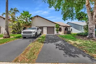 10003 NW 83rd St, Tamarac, FL 33321 - Photo 1