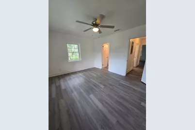8305 Hogan Road, Jacksonville, FL 32216 - Photo 12