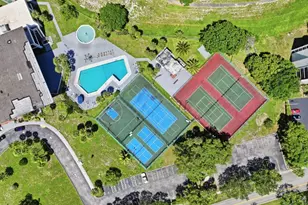 7400 Radice Ct, Lauderhill, FL 33319 - Photo 68