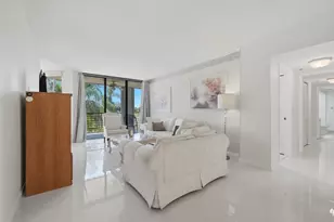 7400 Radice Ct, Lauderhill, FL 33319 - Photo 10