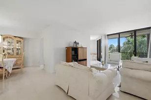 7400 Radice Ct, Lauderhill, FL 33319 - Photo 10