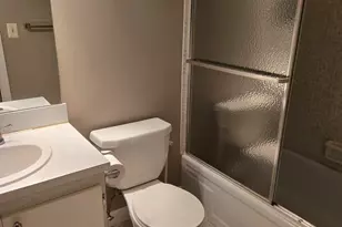 1076 NW 85th Terrace, Plantation, FL 33322 - Photo 4