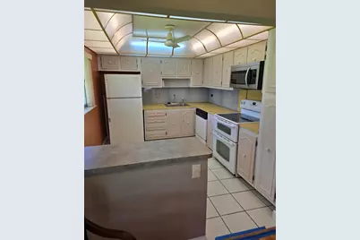 1076 NW 85th #A72, Plantation, FL 33322 - Photo 2