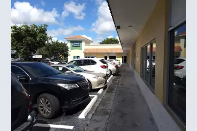 660 N State Rd 7, Plantation, FL 33317 - Photo 10