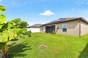 5521 Fantasy Dr, Fort Pierce, FL 34947 - Photo 36
