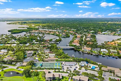 18610 SE Saint Augustine Way, Tequesta, FL 33469 - Photo 28