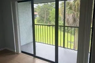 4839 Arjaro Dr, West Palm Beach, FL 33407 - Photo 10