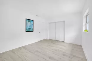 4872 NW 6th Ct, Plantation, FL 33317 - Photo 18
