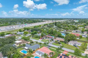 4872 NW 6th Ct, Plantation, FL 33317 - Photo 38