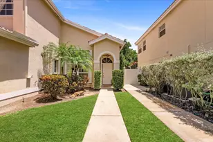 10796 Crescendo Cir, Boca Raton, FL 33498 - Photo 4