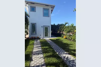 501 El Prado, West Palm Beach, FL 33405 - Photo 1