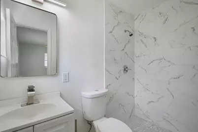 911 SE Dolphin Drive, Stuart, FL 34996 - Photo 20