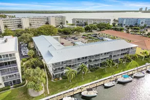 37 Yacht Club Dr, North Palm Beach, FL 33408 - Photo 12
