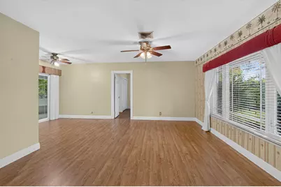 1011 SW 7th Street, Boca Raton, FL 33486 - Photo 2