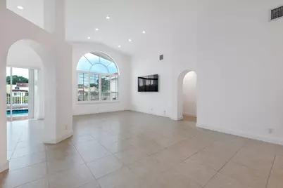 23390 Torre Circle, Boca Raton, FL 33433 - Photo 10