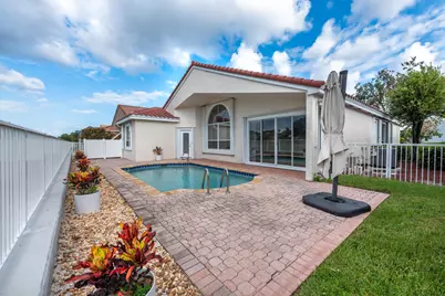 23390 Torre Circle, Boca Raton, FL 33433 - Photo 6
