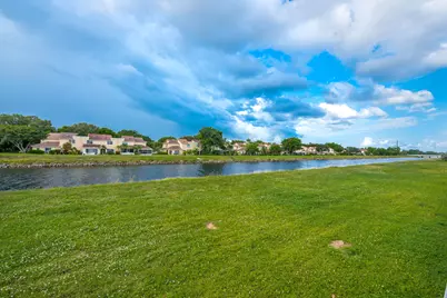23390 Torre Circle, Boca Raton, FL 33433 - Photo 8