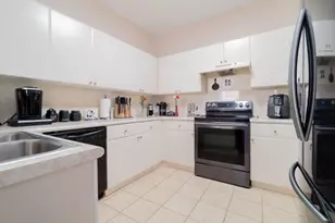 2116 Shoma Dr, Royal Palm Beach, FL 33414 - Photo 8