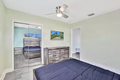 230 NE 45th Street, Oakland Park, FL 33334 - Photo 10
