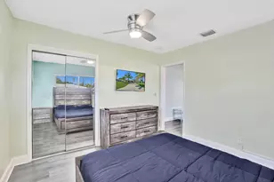 230 NE 45th St, Oakland Park, FL 33334 - Photo 10