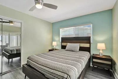 230 NE 45th Street, Oakland Park, FL 33334 - Photo 12