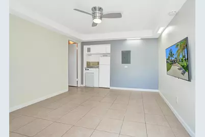 230 NE 45th Street, Oakland Park, FL 33334 - Photo 20