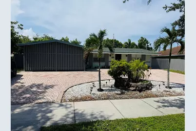 3335 10th Avenue N, Palm Springs, FL 33461 - Photo 1