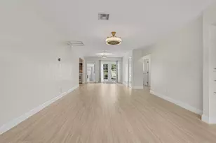 254 SW 6th St, Dania Beach, FL 33004 - Photo 4