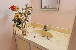 5655 Blueberry Ct, Lauderhill, FL 33313 - Photo 48