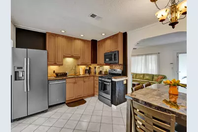 125 NE 21st Court, Wilton Manors, FL 33305 - Photo 20