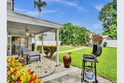 125 NE 21st Court, Wilton Manors, FL 33305 - Photo 30