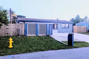 4340 N Mary Cir, Palm Beach Gardens, FL 33410 - Photo 2