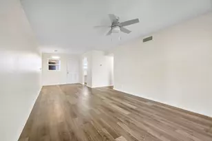 2615 NE 1st Ct, Boynton Beach, FL 33435 - Photo 10