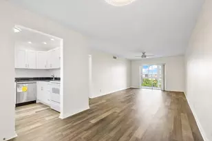 2615 NE 1st Ct, Boynton Beach, FL 33435 - Photo 4
