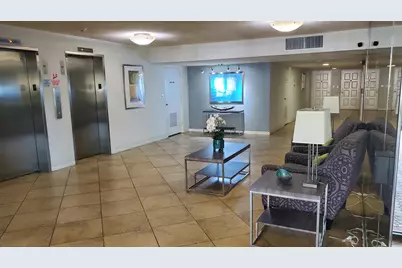 3800 Oaks Clubhouse Drive #112, Pompano Beach, FL 33069 - Photo 36