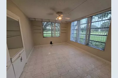3800 Oaks Clubhouse Drive #112, Pompano Beach, FL 33069 - Photo 14