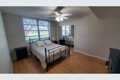 3800 Oaks Clubhouse Drive #112, Pompano Beach, FL 33069 - Photo 16