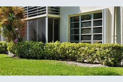 3800 Oaks Clubhouse Drive #112, Pompano Beach, FL 33069 - Photo 24