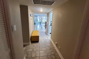 3800 Oaks Clubhouse Dr, Pompano Beach, FL 33069 - Photo 8